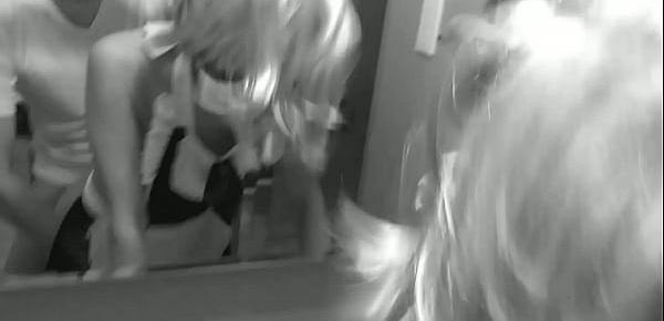  A blonde blindfolded erotic maid in her first cosplay. I fucked her bang, bang while shooting from behind in front of the mirror, and ejaculated into her mouth.